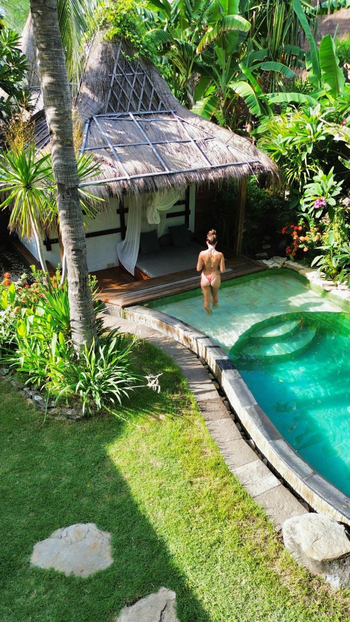 Villa Bhuvana With Private Swimming Pool Gili Trawangan Extérieur photo