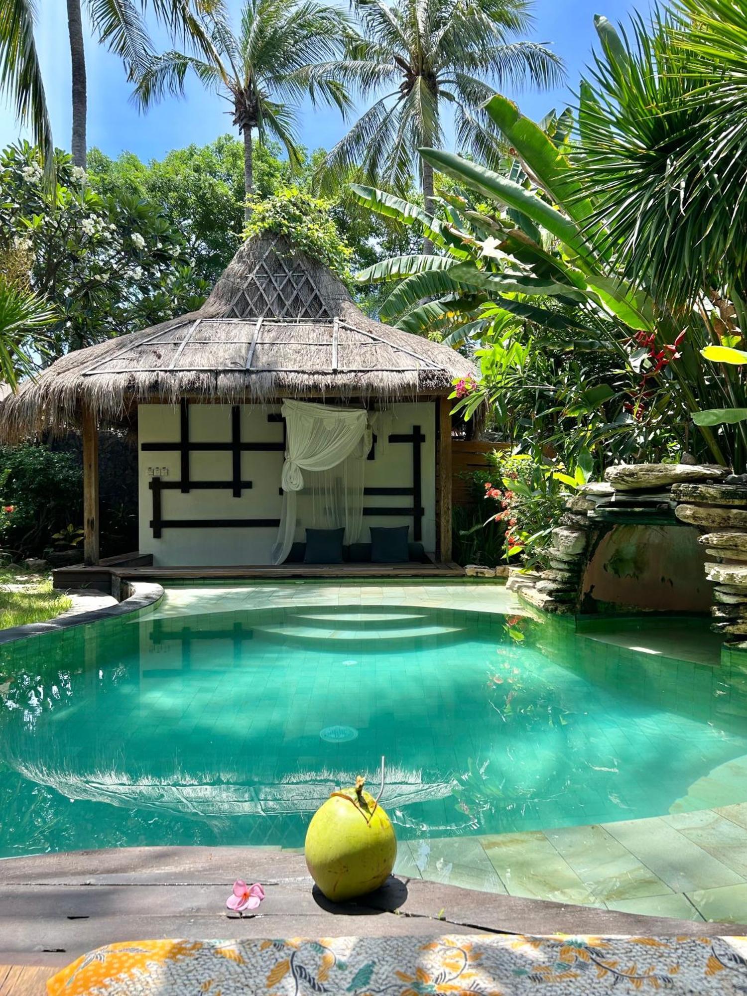 Villa Bhuvana With Private Swimming Pool Gili Trawangan Extérieur photo