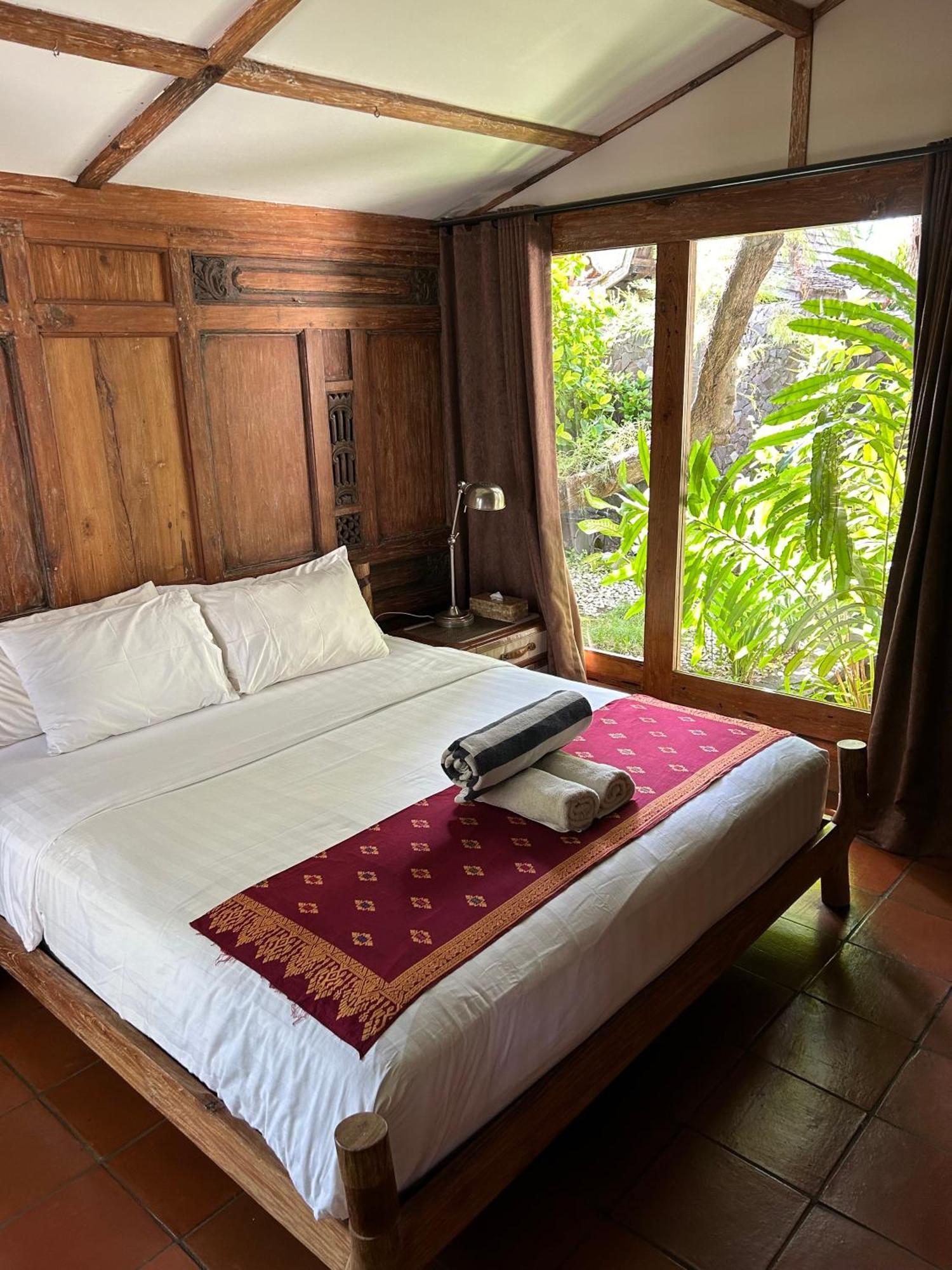Villa Bhuvana With Private Swimming Pool Gili Trawangan Extérieur photo
